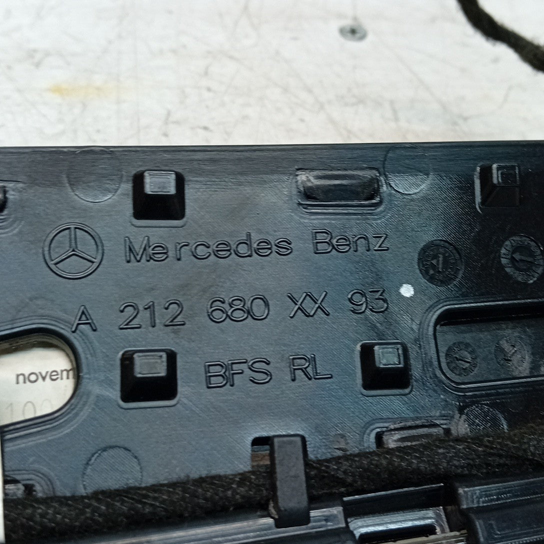 MERCEDES BENZ  E-CLASS W212 DASHBOARD  TRIM PANEL 2016 A212680XX93 FM001547