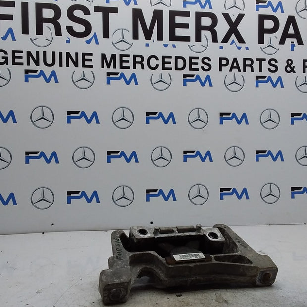 MERCEDES BENZ B-CLS W246 ENGINE MOUNT RIGHT SIDE DIESEL A2462401817 FMR446