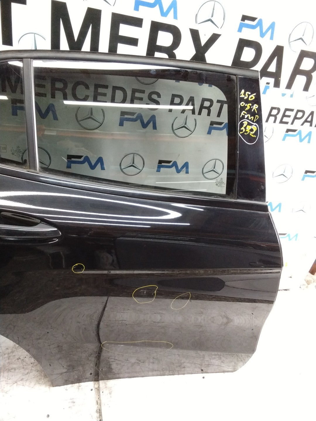 MERCEDES BENZ GLA X156 DRIVER REAR DOOR OSR BLACK 2014-16 COMPLETE FMD332