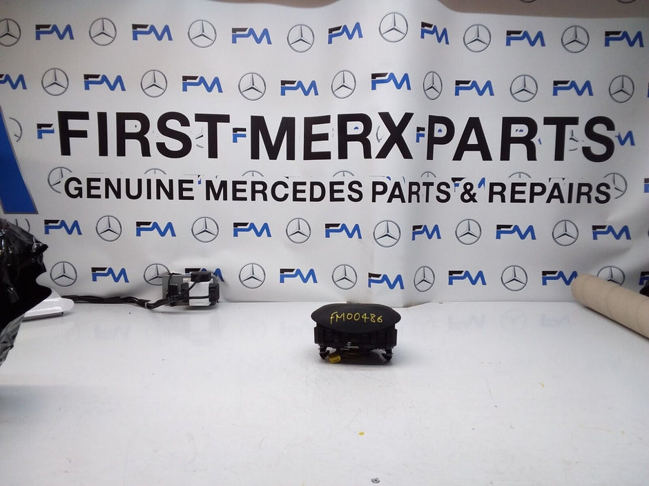 MERCEDES C-CLASS W205 STEERING WHEEL AIRBAG 308998799162-AD FM00486