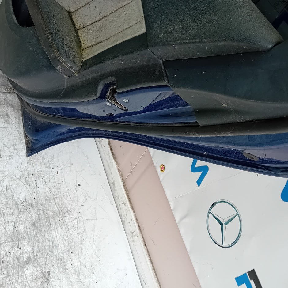 MERCEDES C-CLASS W205 DRIVER REAR DOOR NSR 2014 ON BLUE COMPLETE FMD384