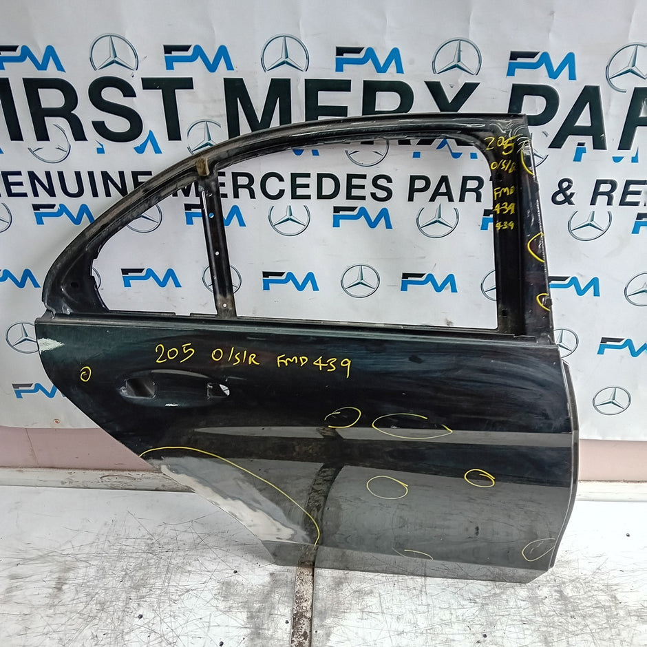 MERCEDES C-CLASS W205 SLN DRIVER REAR DOOR OSR BLACK 2014 ON FMD439