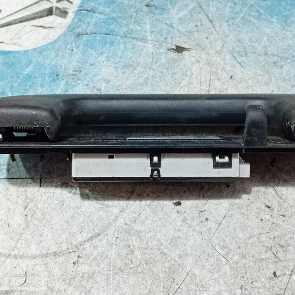 MERCEDES E CLASS W213 2017 ROOF GRAB HANDLE REAR LEFT PASSENGER SIDE A0998150000