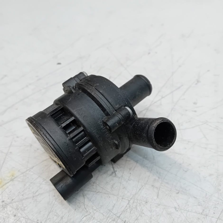 MERCEDES BENZ  C/E-CLASS W211 ELECTRIC COOLANT WATER PUMP A2118350364 FM001470