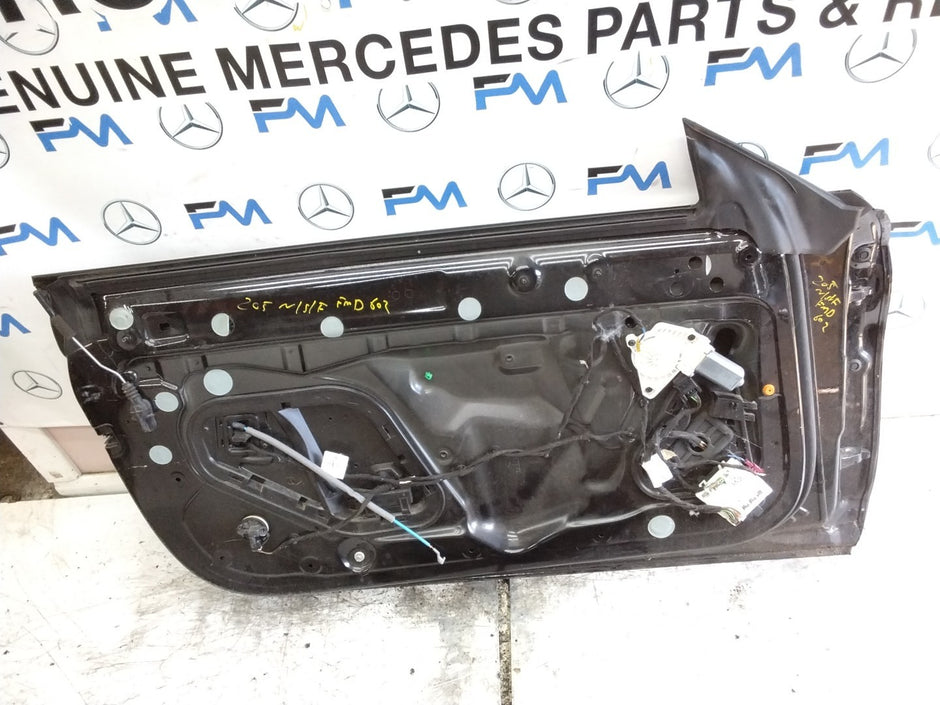 MERCEDES BENZ  C-CLASS W205 PASSENGER FRONT DOOR NSF BLACK 2014-21  FMD602