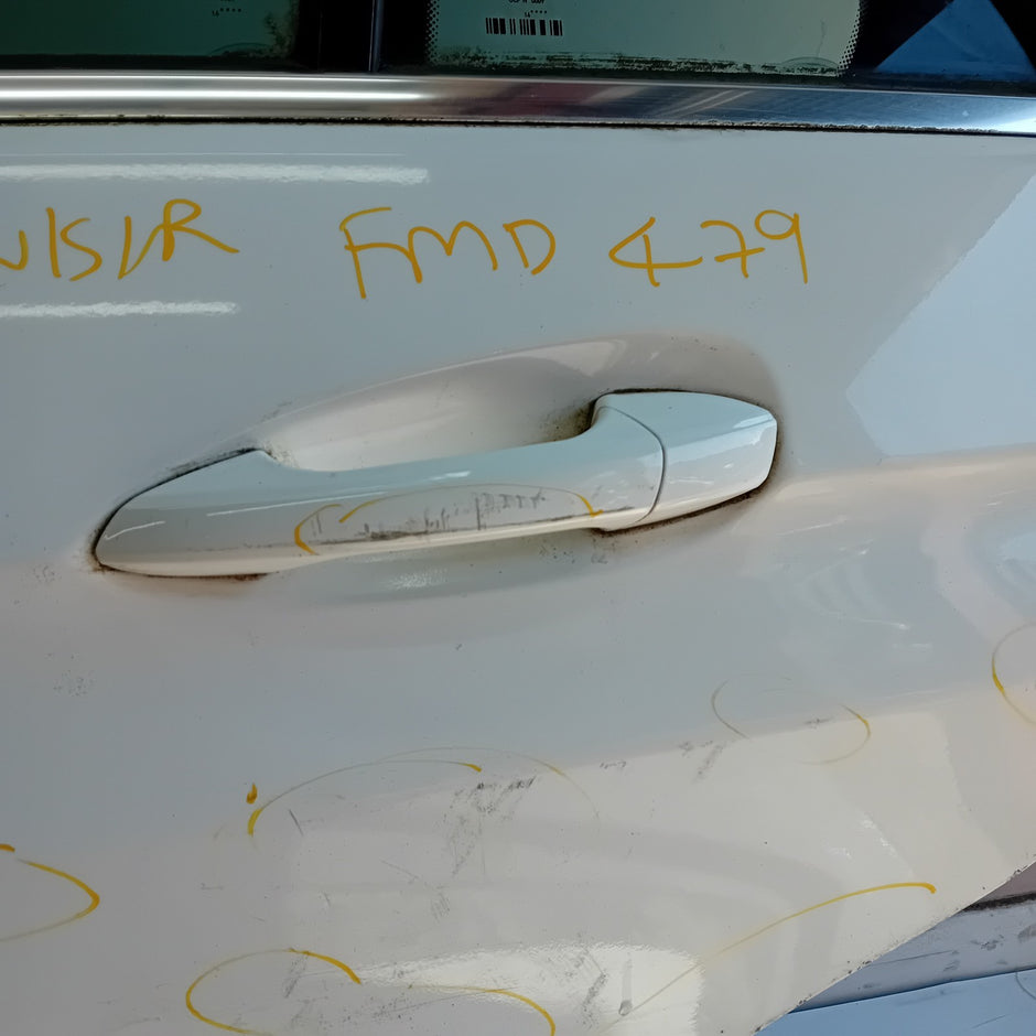 MERCEDES E-CLASS W212 SLN PASSENGER REAR DOOR NSR WHITE 2013 COMPLETE FMD479