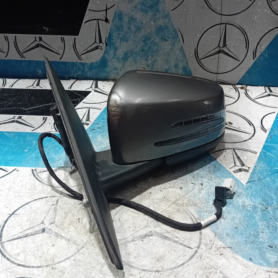 MERCEDES A CLASS WING MIRROR MANUAL FOLDING LEFT SIDE IN GREY/893 W176 MK3 2013