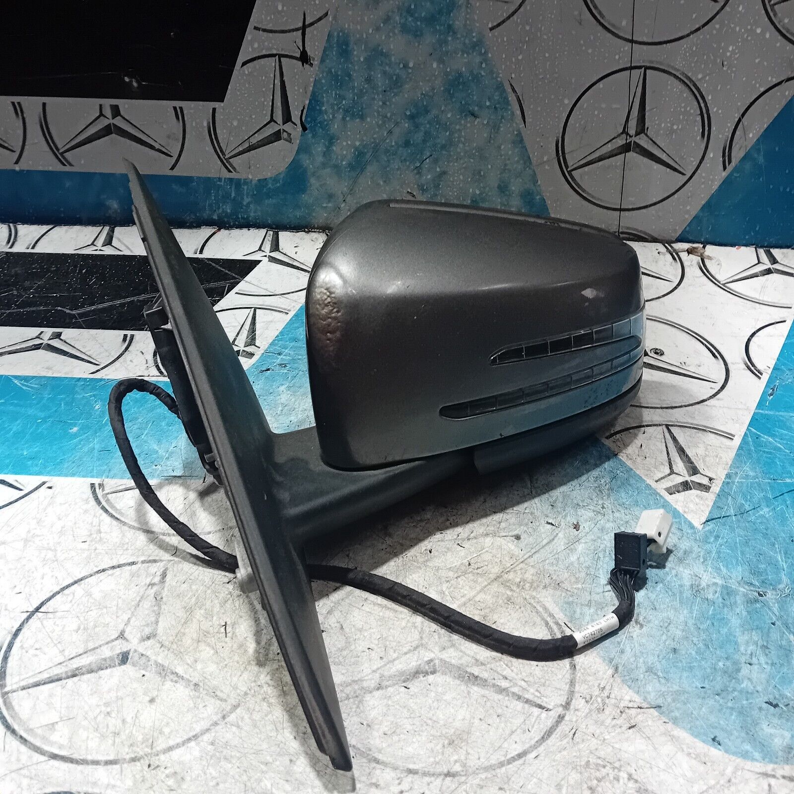 MERCEDES A CLASS WING MIRROR MANUAL FOLDING LEFT SIDE IN GREY/893 W176 MK3 2013