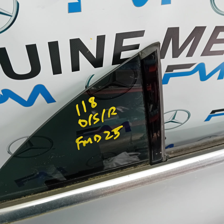 MERCEDES BENZ CLS W118 DRIVER REAR DOOR (OFF SIDE REAR) WHITE FMD25