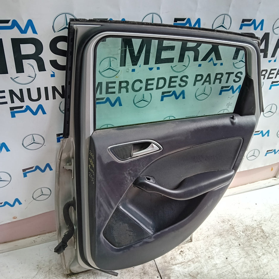 MERCEDES B-CLASS W246 DRIVER REAE DOOR OSR SILVER 2012-19 COMPLETE FMD255
