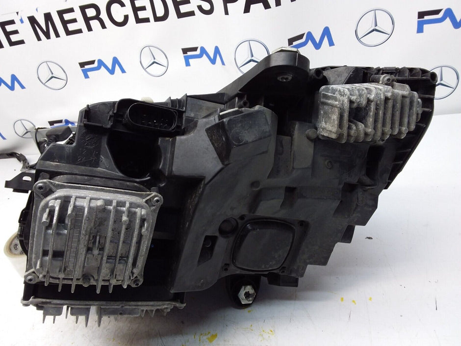 2016 MERCEDES C CLASS W205 COMPLETE HEADLIGHT LED  DRIVER OS A2059069601 FMH91