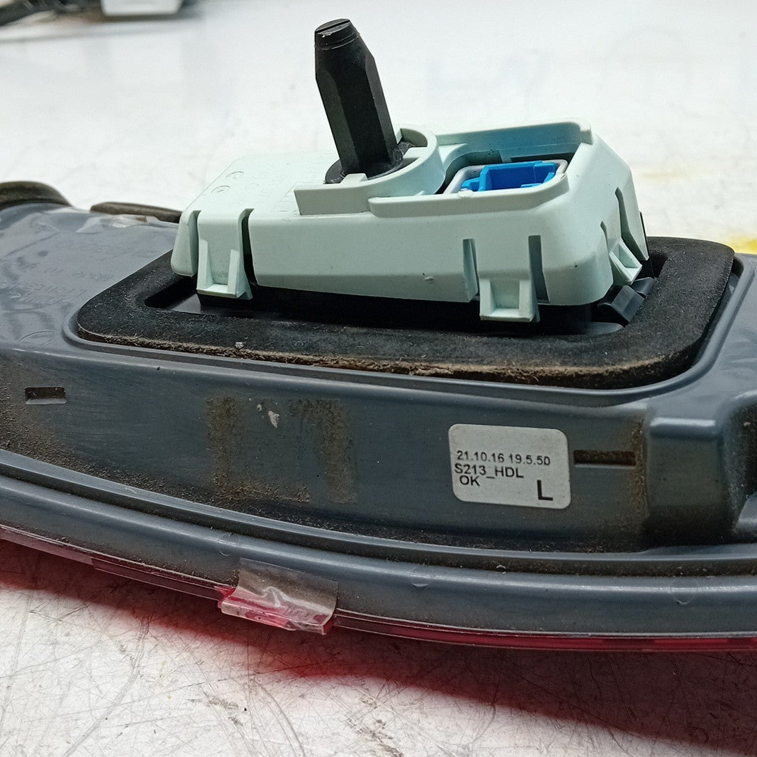 MERCEDES BENZ  E-CLASS W213 PASSENGER LEFT NS REAR INNER TAIL LIGHT FMT261