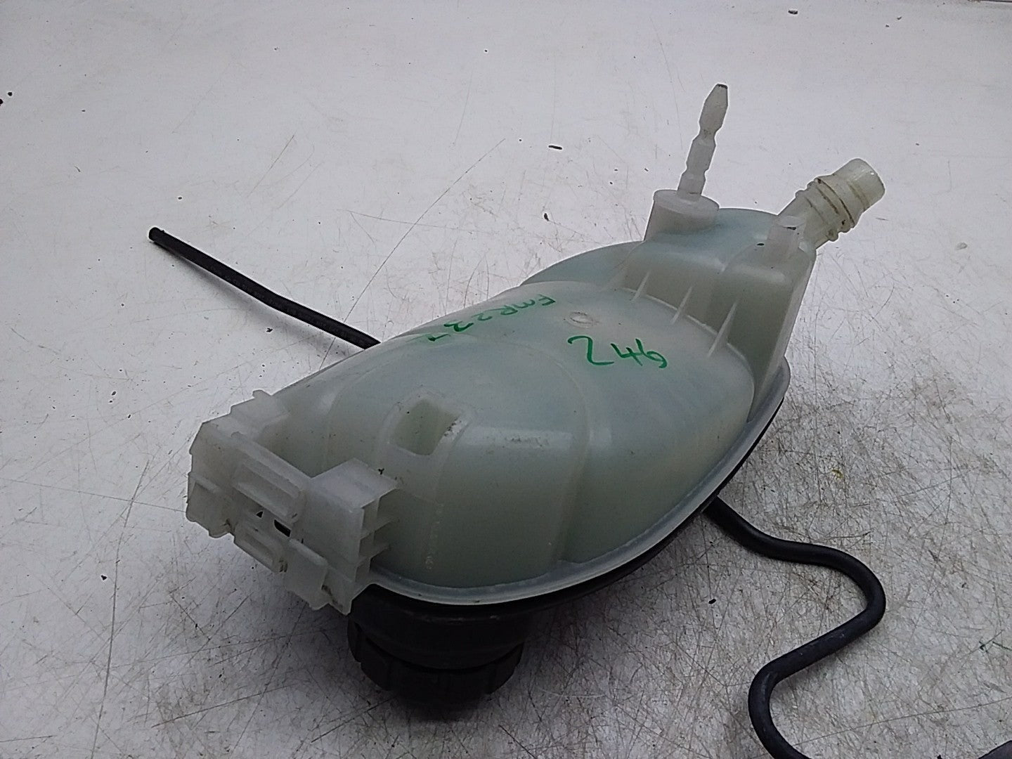 MERCEDES B-CLASS W246 COOLANT EXPANSION TANK FMR237