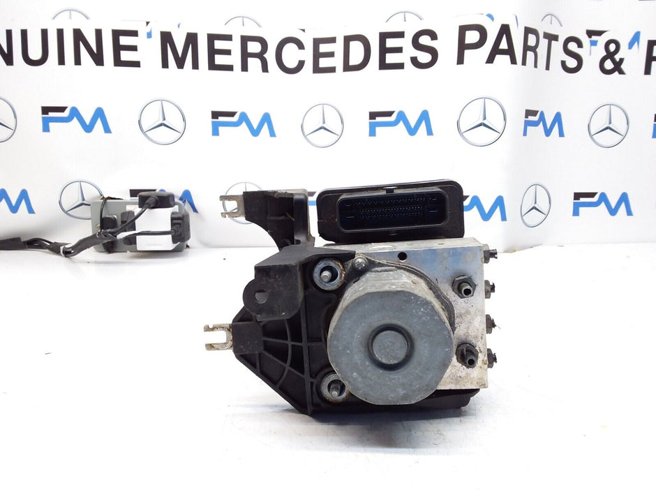 MERCEDES CLA W246 ABS PUMP MODULE CONTROL UNIT A2464300210 FM00434