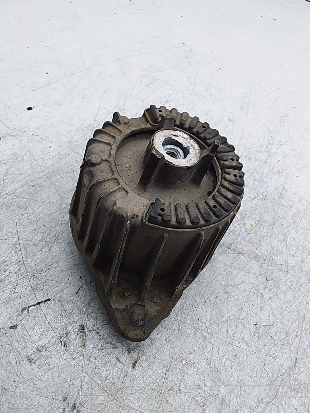 MERCEDES BENZ  E-CLASS  W212  ENGINE MOUNT RIGHT OS A2122406417 FMR356