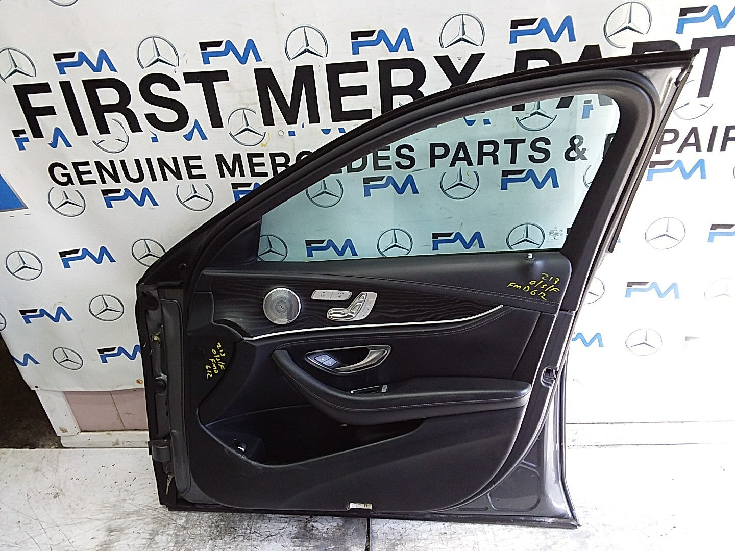 MERCEDES E-CLS W213 SLN DRIVER FRONT DOOR OSF GREY 2016-23 COMPLETE FMD612
