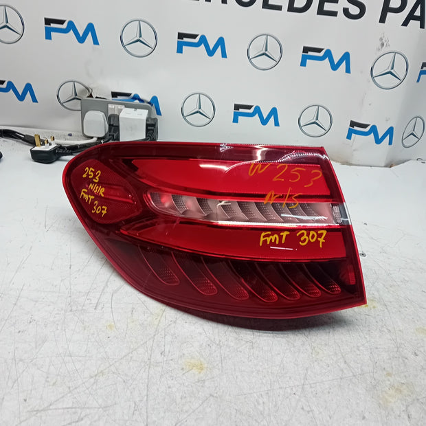 MERCEDES BENZ  GLC W253 PASSENGER SIDE LEFT REAR TAIL LIGHT 2016 FMT307