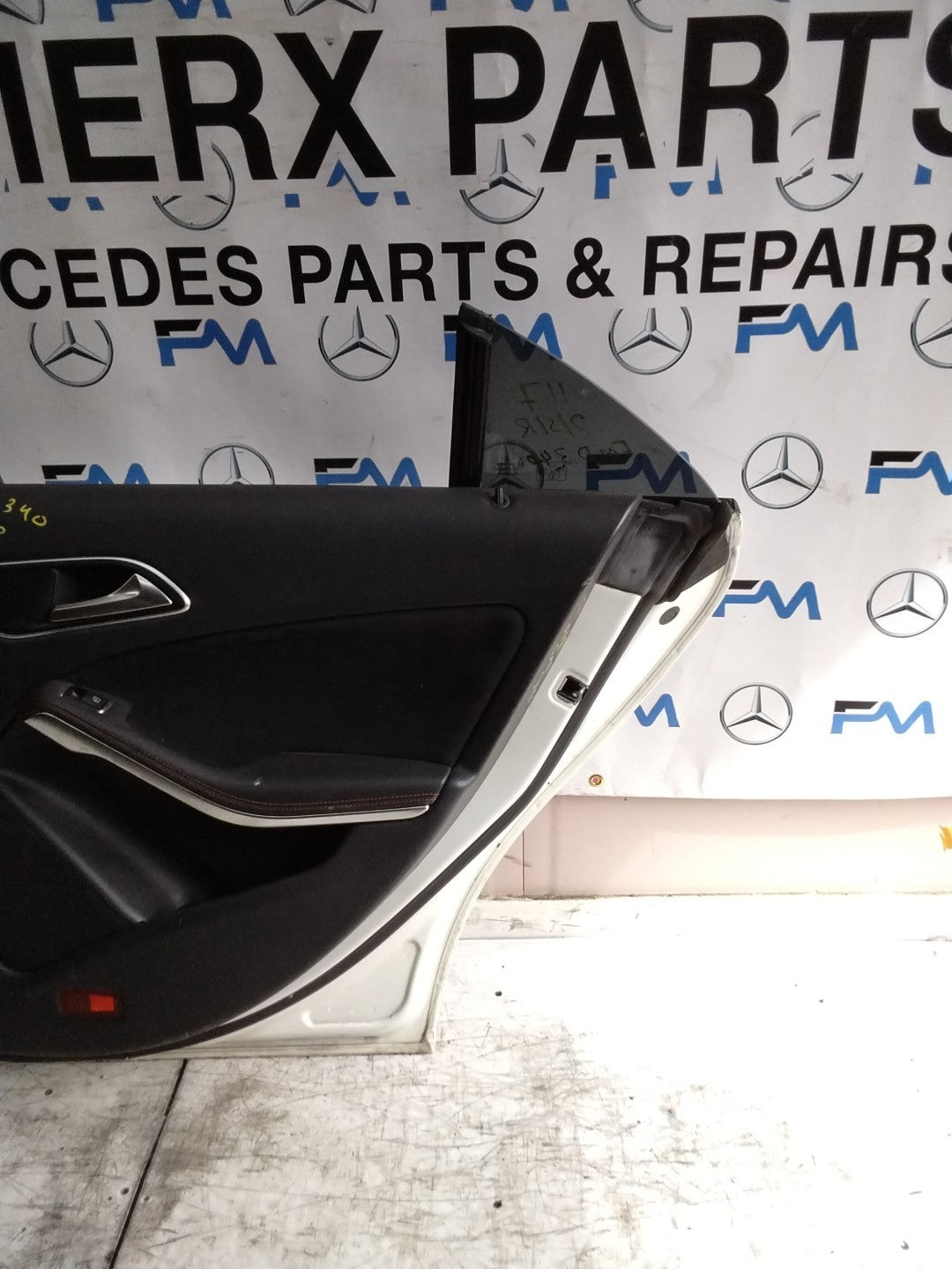MERCEDES CLA W117 SLN DRIVER REAR DOOR OSR WHITE 2013-19 COMPLETE FMD340