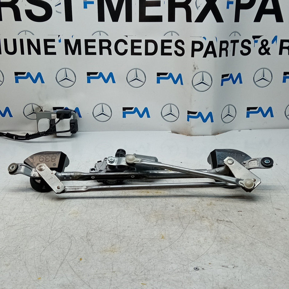 MITSUBISHI OUTLANDER MK3 WIPER MOTOR FRONT AND LINKAGE 1593005620 FM001602