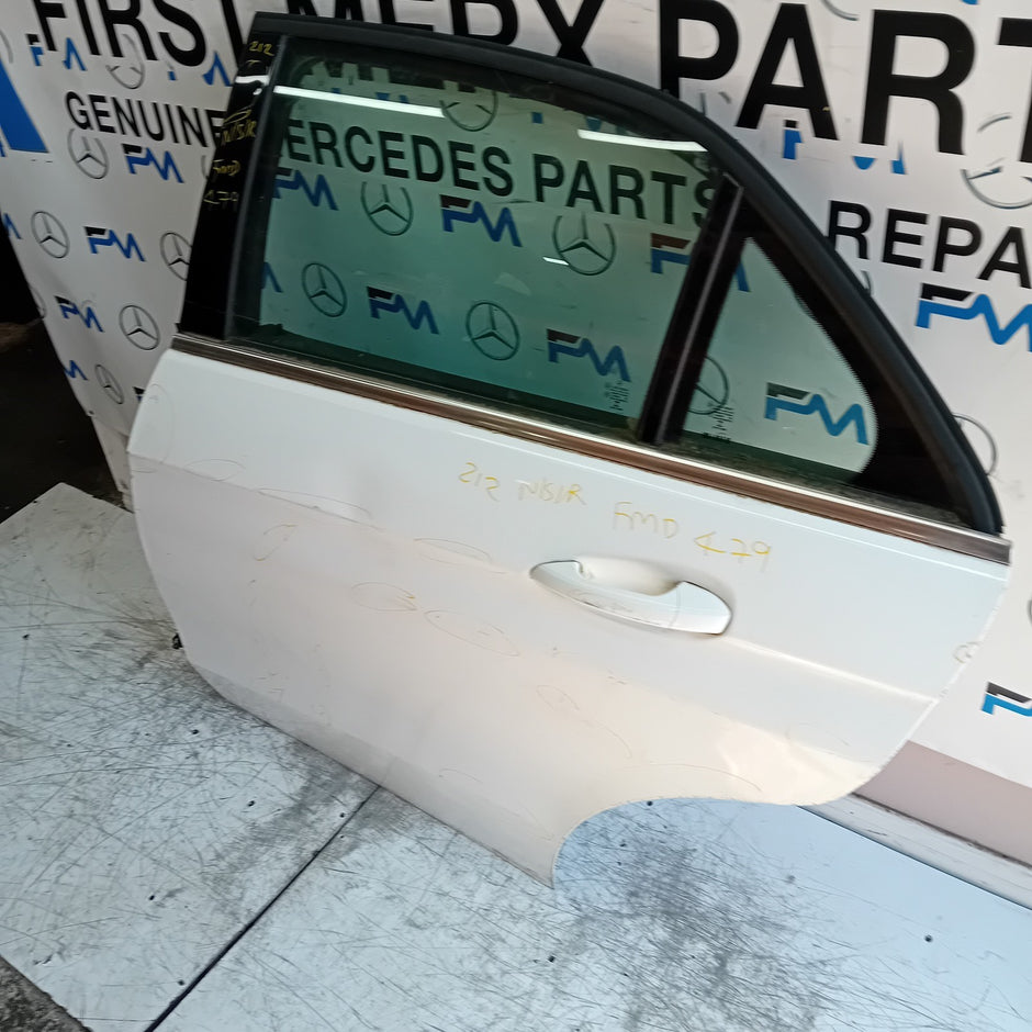MERCEDES E-CLASS W212 SLN PASSENGER REAR DOOR NSR WHITE 2013 COMPLETE FMD479