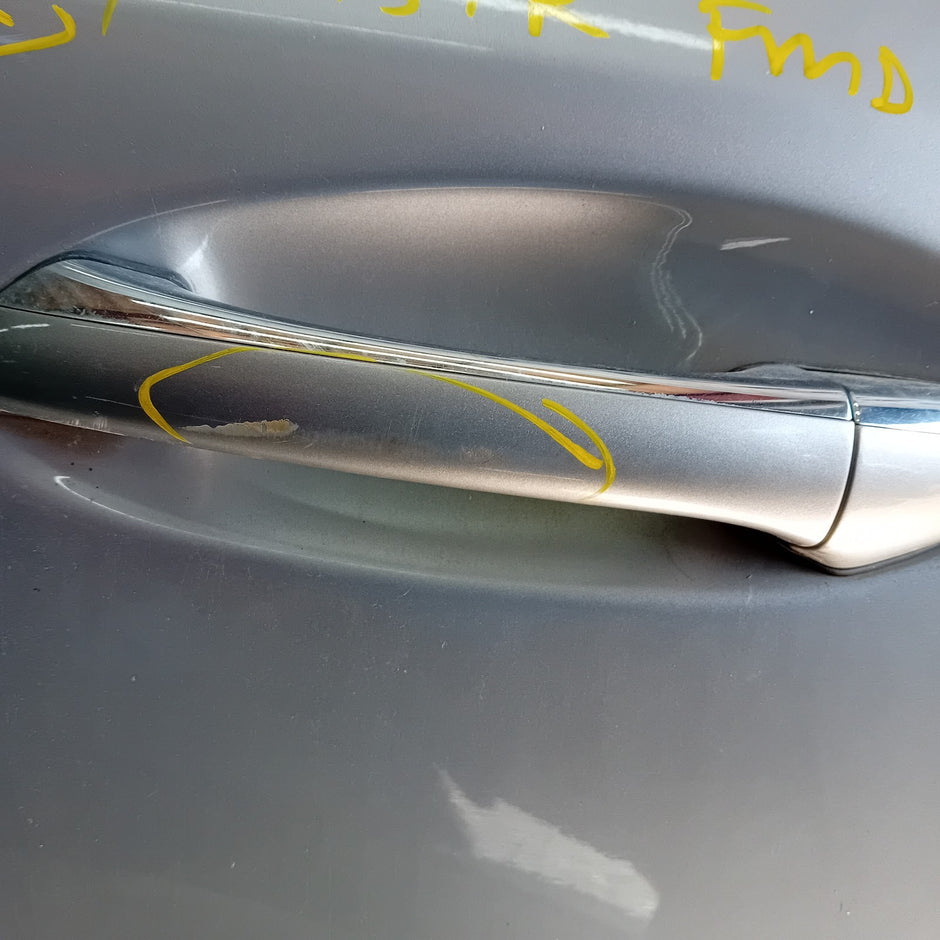 MERCEDES BENZ  E-CLASS W212 PASSENGER REAR DOOR NSR  2016 COMPLETE FMD485