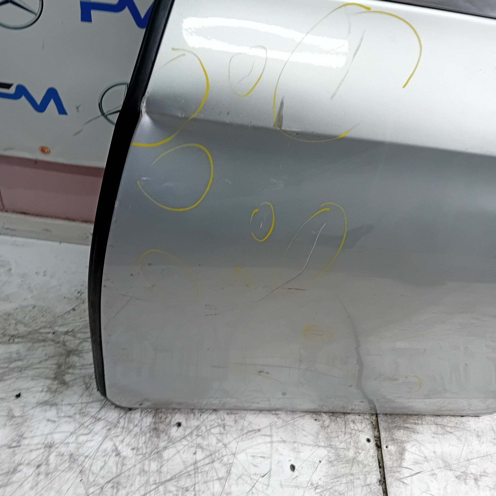 MERCEDES E-CLASS W213 SLN PASSENGER REAR DOOR NSR SILVER 2016 ON COMPLETE FMD265