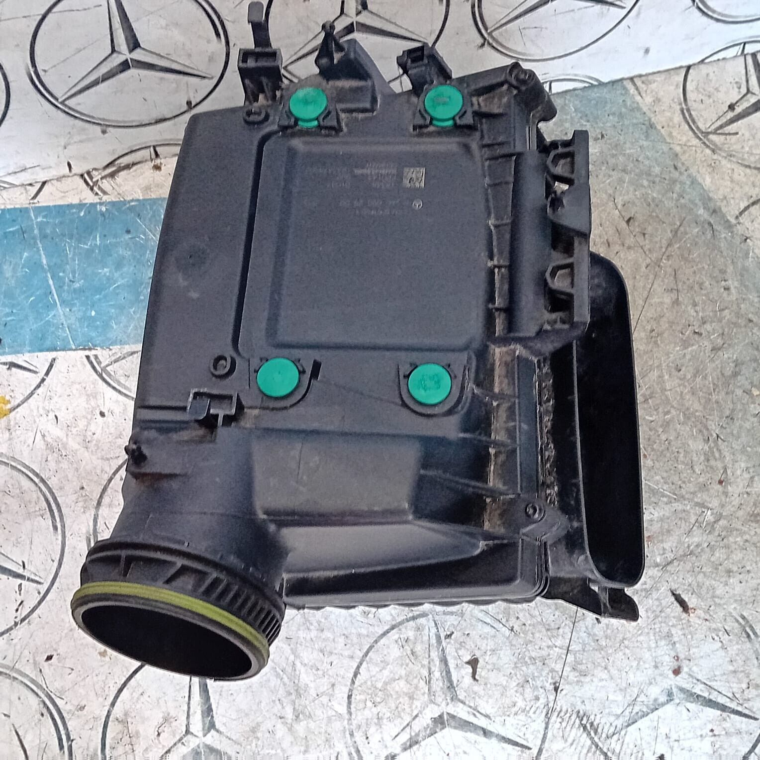 MERCEDES V177 W177 A35 2020  2.0 PETROL AIR FILTER BOX OEM A2600902900