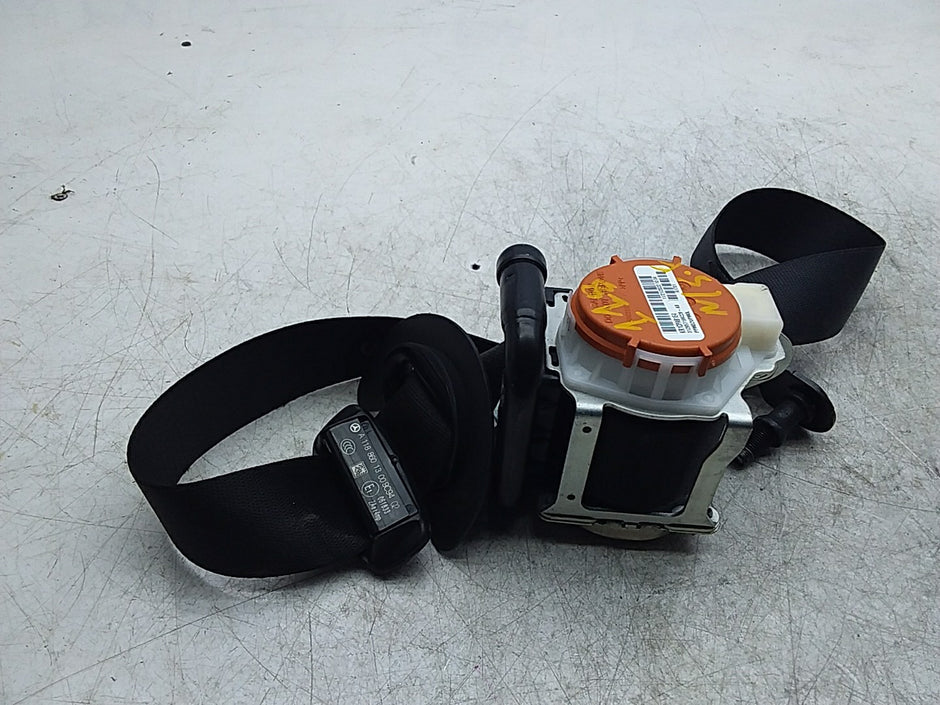  MERCEDES CLA W118 SEAT BELT FRONT LEFT PASSENGER SIDE NSF A1188601300 FMS688