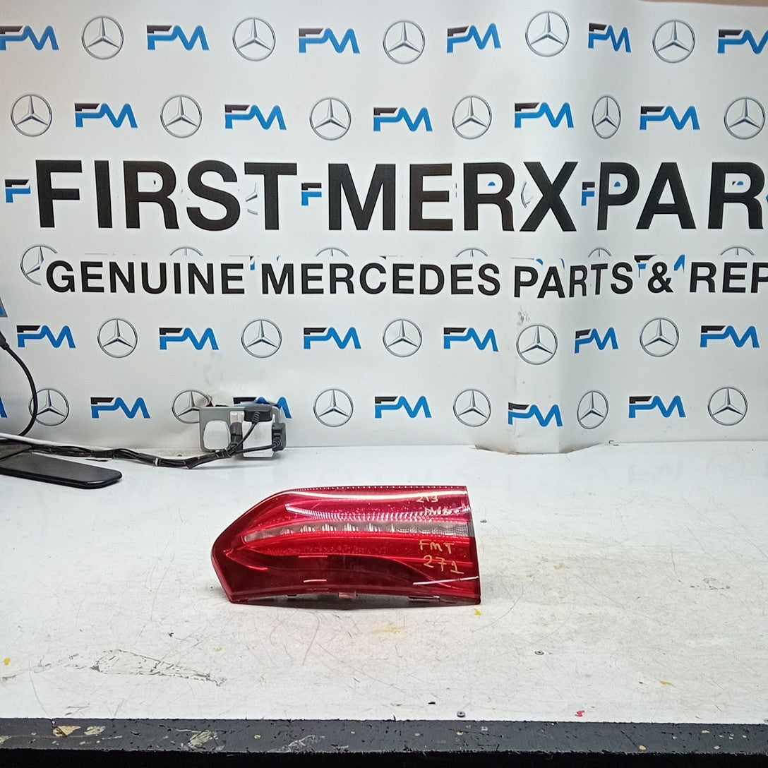 MERCEDES BENZ  E-CLASS W213 PASSENGER LEFT NS REAR TAIL LIGHT  2016 FMT271