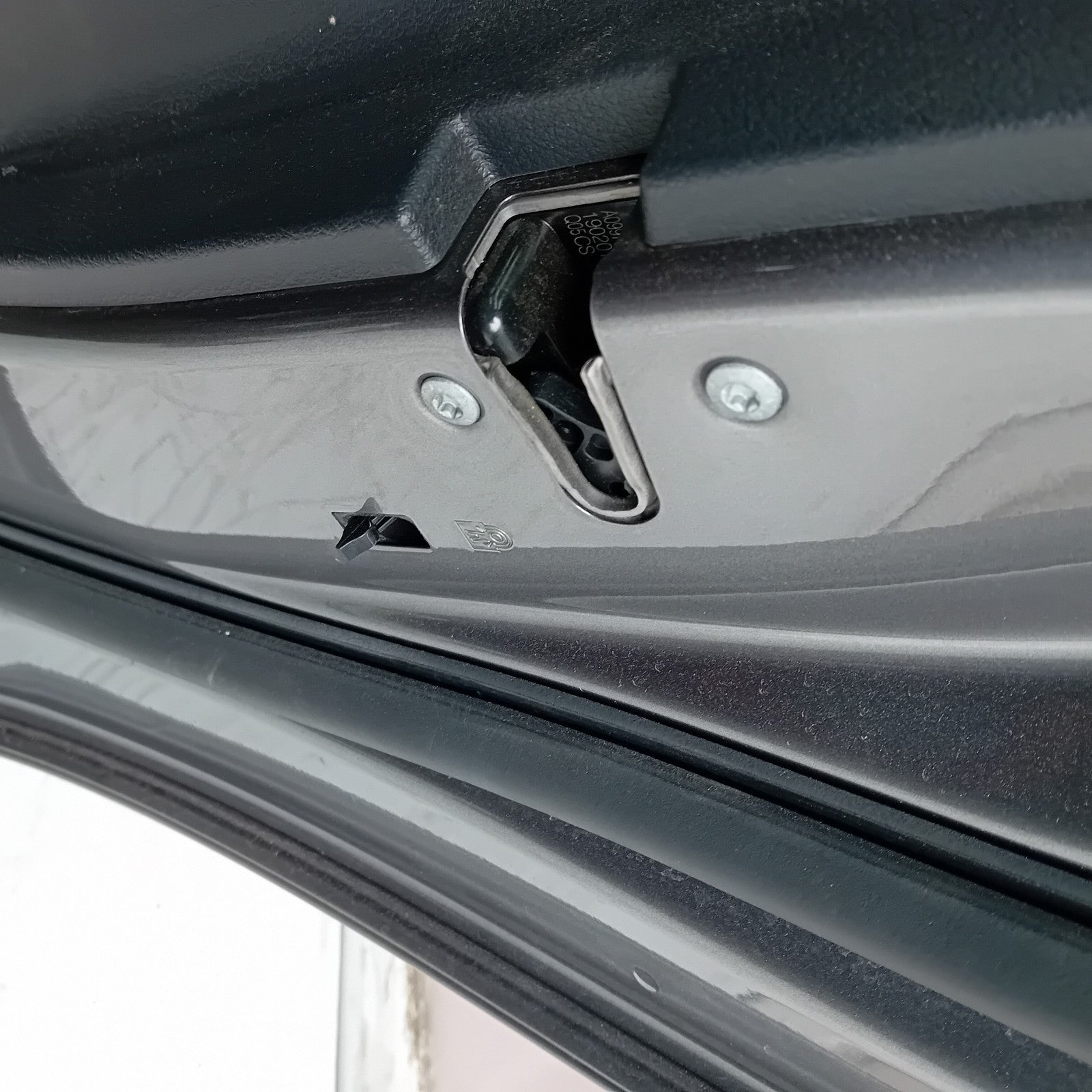 MERCEDES BENZ A-CLASS W177 DRIVER REAR DOOR OSR GREY 2018 ON COMPLETE FMD197