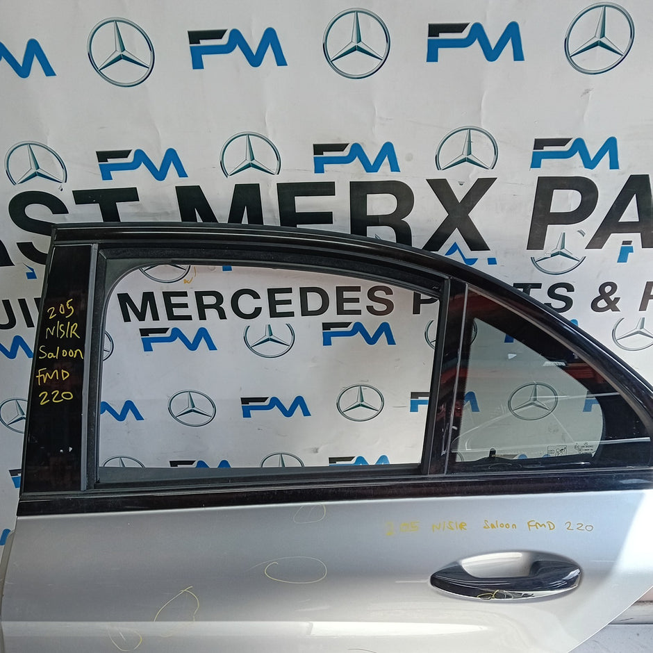 MERCEDES C-CLASS W205 SLN PASSENGER REAR DOOR NSR SILVER 2014 ON COMPLETE FMD220