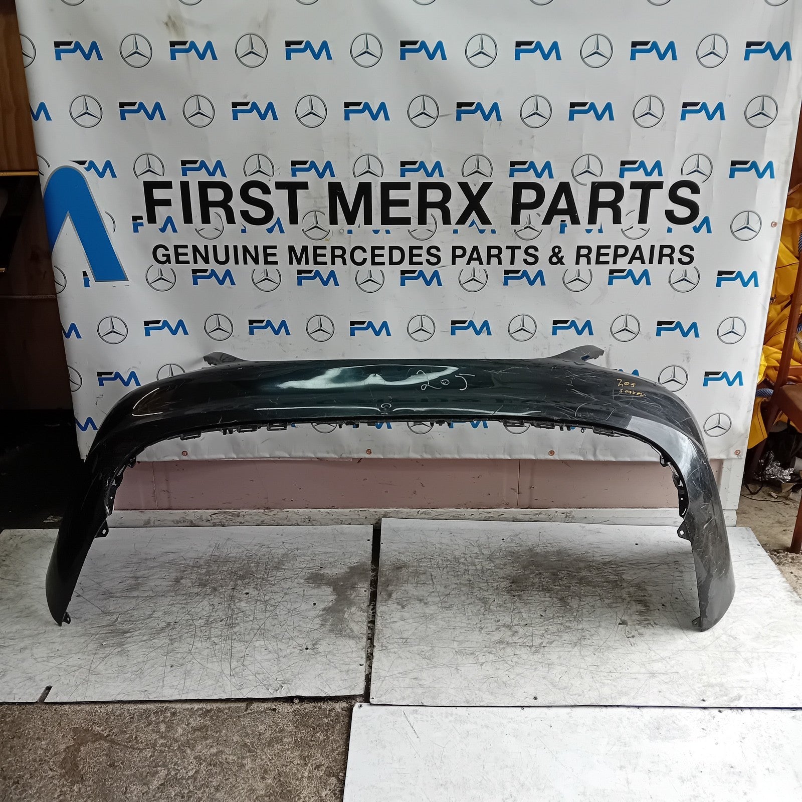 MERCEDES C-CLASS W205 SLN REAR BUMPER 2014 BLACK  A2058850138 COMPLETE FMX43