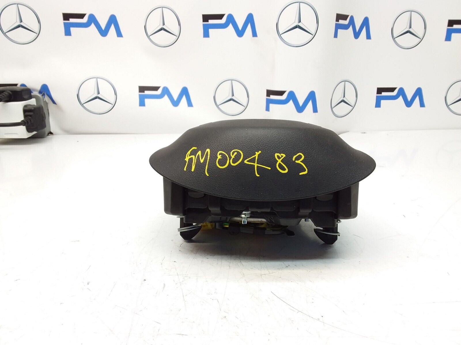 MERCEDES C-CLASS W205 STEERING WHEEL AIRBAG 308998798162-AD FM00483