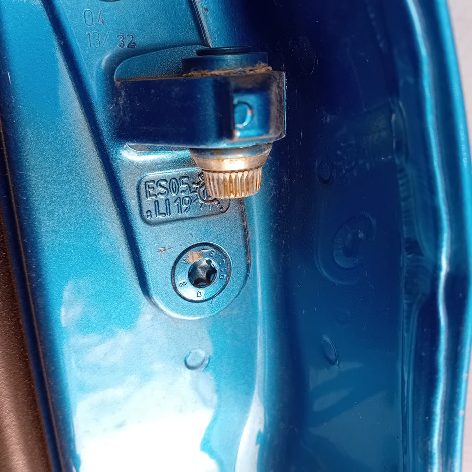 MERCEDES B-CLASS W246 PASSENGER REAR DOOR NSR BLUE 2012-19 COMPLETE FMD224
