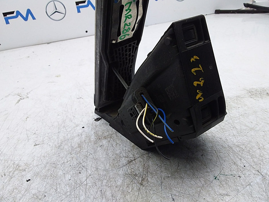 MERCEDES C-CLASS W205 ACCELERATOR THROTTLE GAS PEDAL A2053000104 FMR286