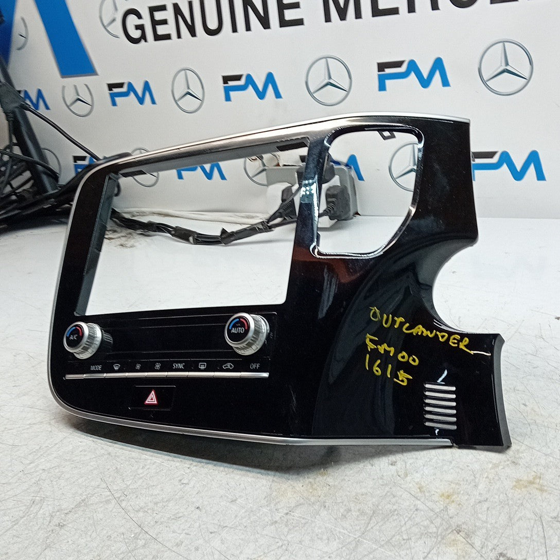 MITSUBISHI OUTLANDER DASHBOARD DISPLAY TRIM + SWITCH 8002C897 FM001615