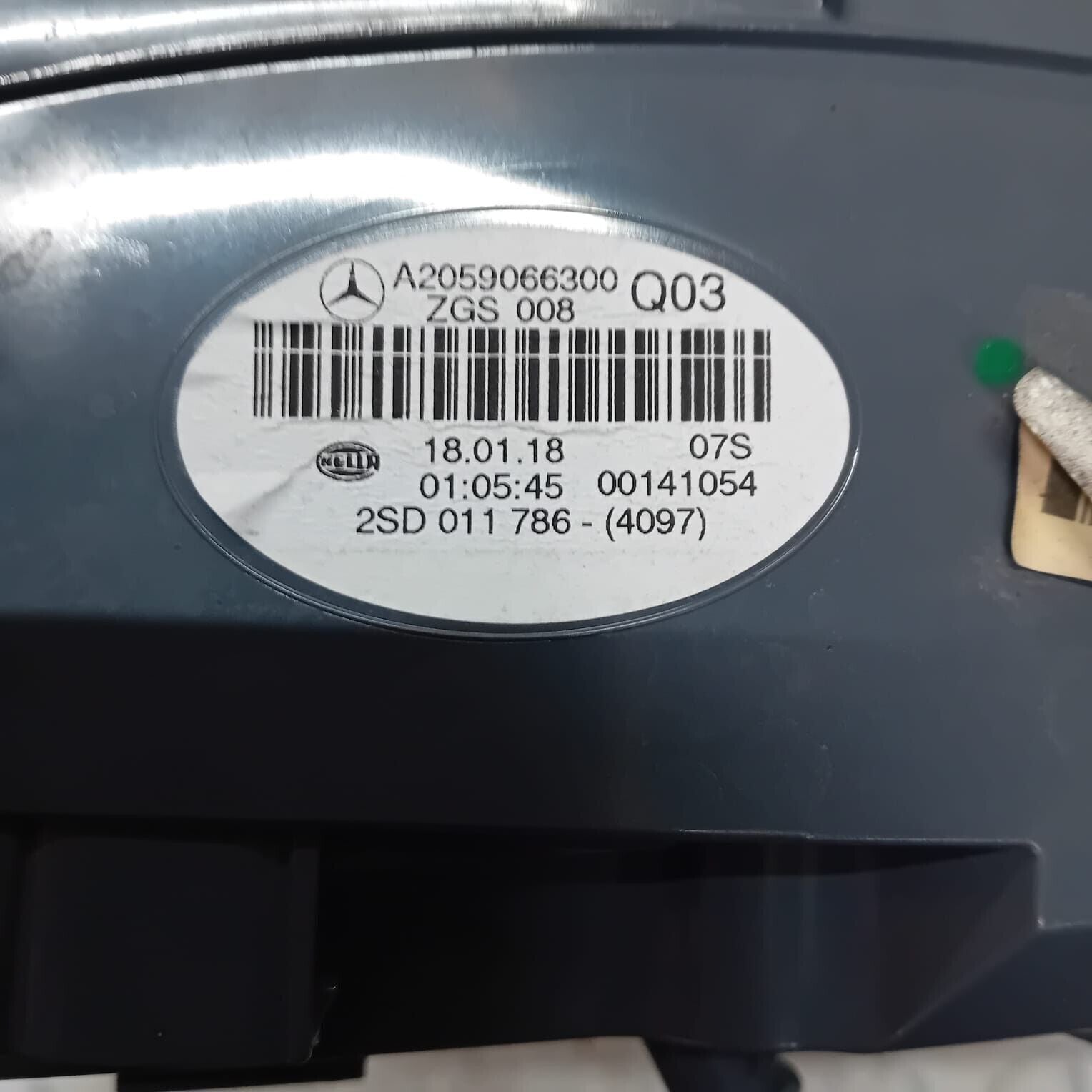 MERCEDES BENZ C-CLASS COUPE W205 PASSENGER SIDE REAR TAIL LIGHT A2059066300