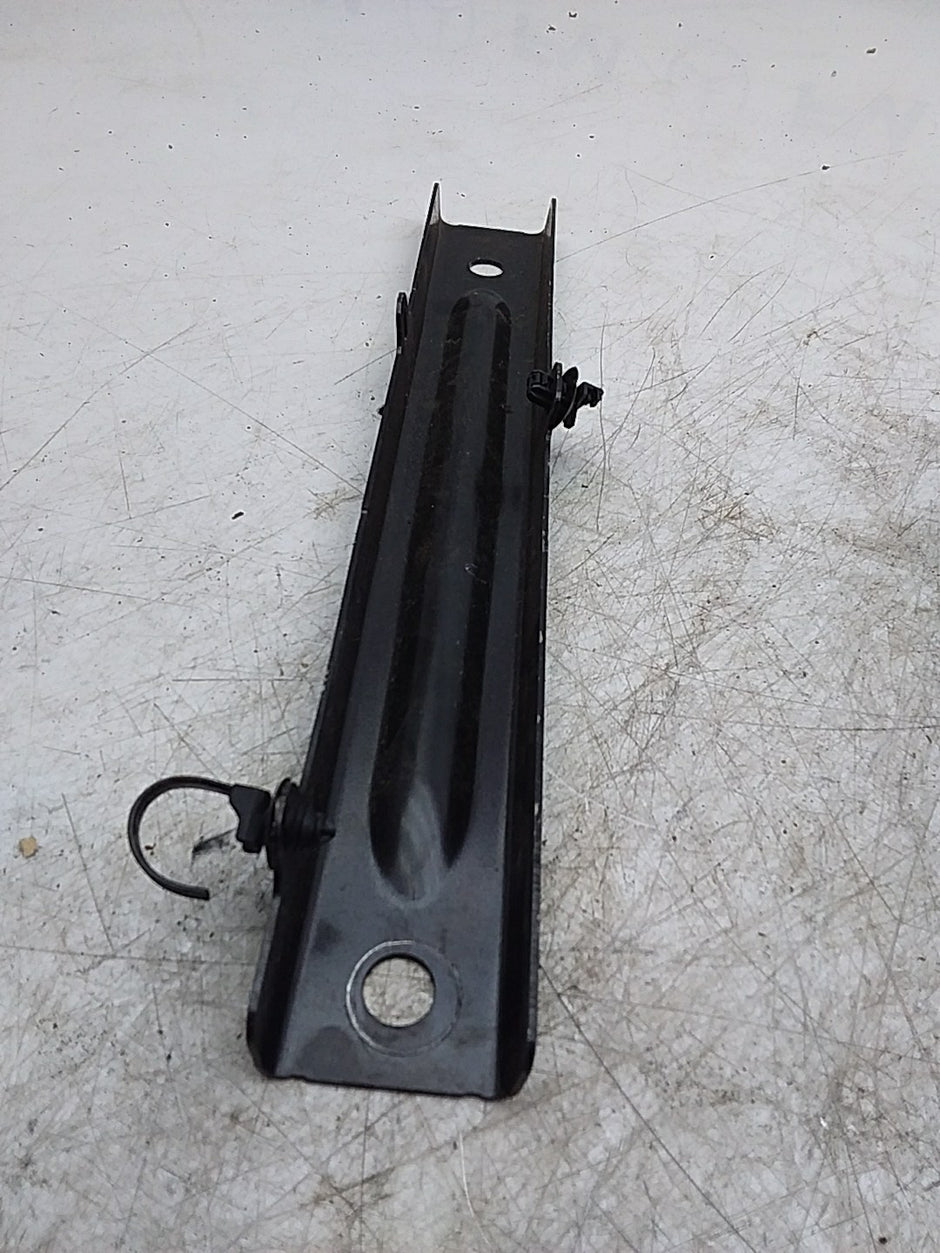 MERCEDES BENZ  C-CLASS W206 FRONT LEFT CROSSBAR A2066280300 FMR208