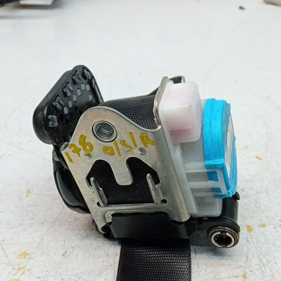 MERCEDES BENZ  A-CLASS W176 SEAT BELT REAR DRIVER A1768602285 BLACK FM001238