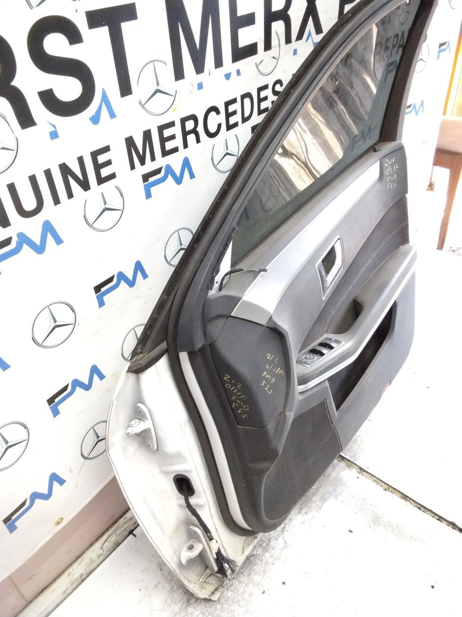 MERCEDES BENZ   E-CLASS W212  DRIVER FRONT DOOR OSF WHITE 2009-16  FMD585