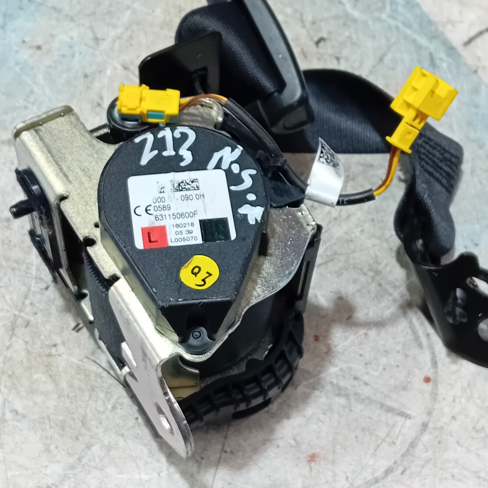 MERCEDES CLS E CLASS W257 W213 REAR SEAT BELT LEFT SIDE A2138606700