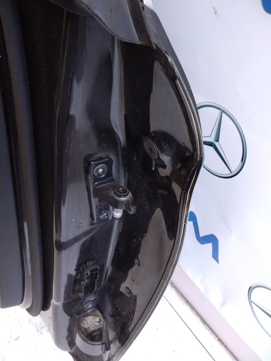 MERCEDES BENZ GLC W253 PASSENGER SIDE FRONT DOOR N/S/F COMPLETE BLACK FMD65