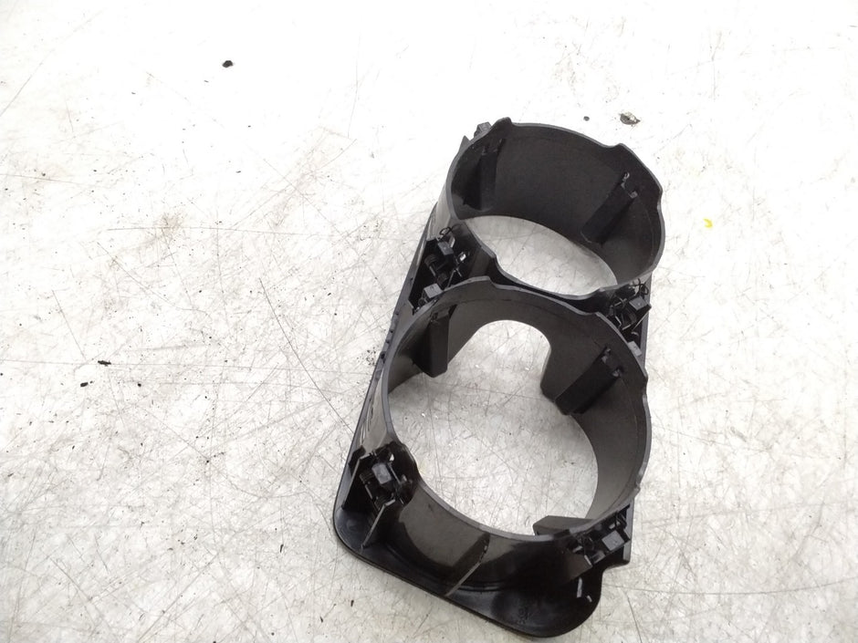  MERCEDES C-CLASS W205 REMOVABLE CUP HOLDER A2056800691 FMR118