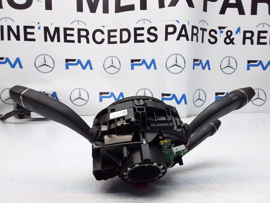 Mercedes E CLASS W212 INDICATOR/WIPER GEAR SELECT + SQUIB  2013 FM00578