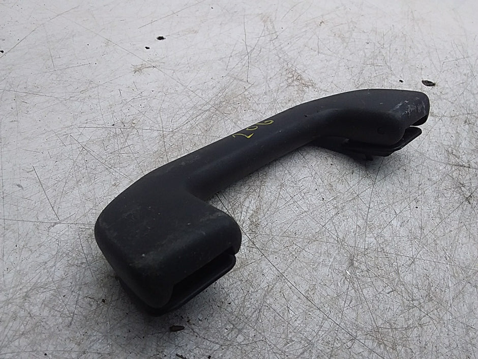 MERCEDES A-CLASS W176 REAR ROOF GRAB HANDLE PASSENGER SIDE  A0998150039 FMR194