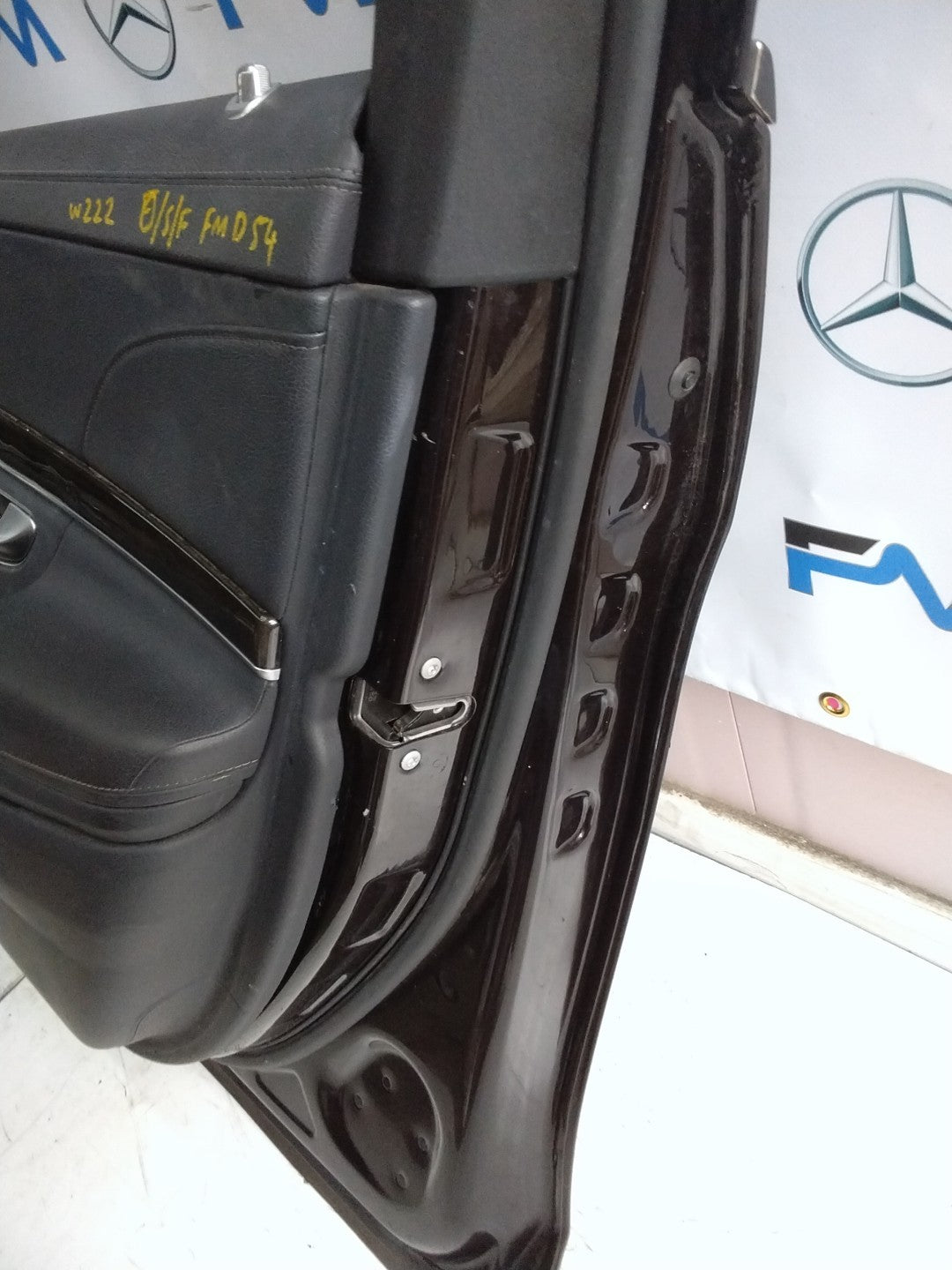 MERCEDES S-CLASS W222 DRIVER SIDE FRONT DOOR O/S/F COMPLETE BROWN FMD54