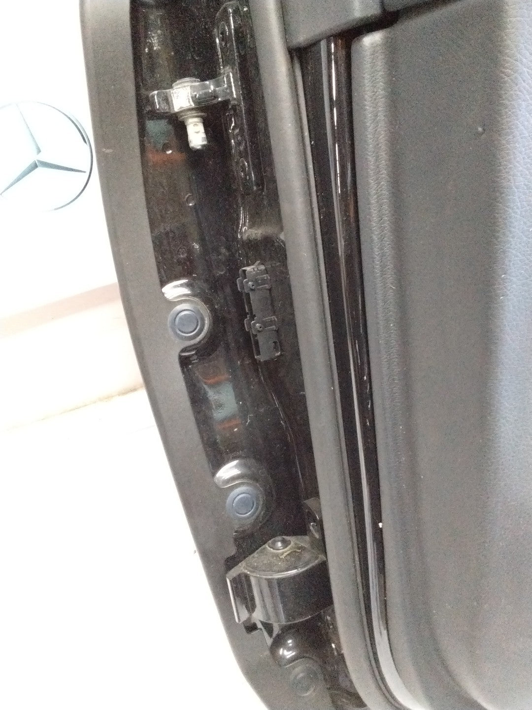 MERCEDES BENZ  E-CLASS W213 DRIVER SIDE REAR DOOR O/S/R COMPLETE BLACK FMD103