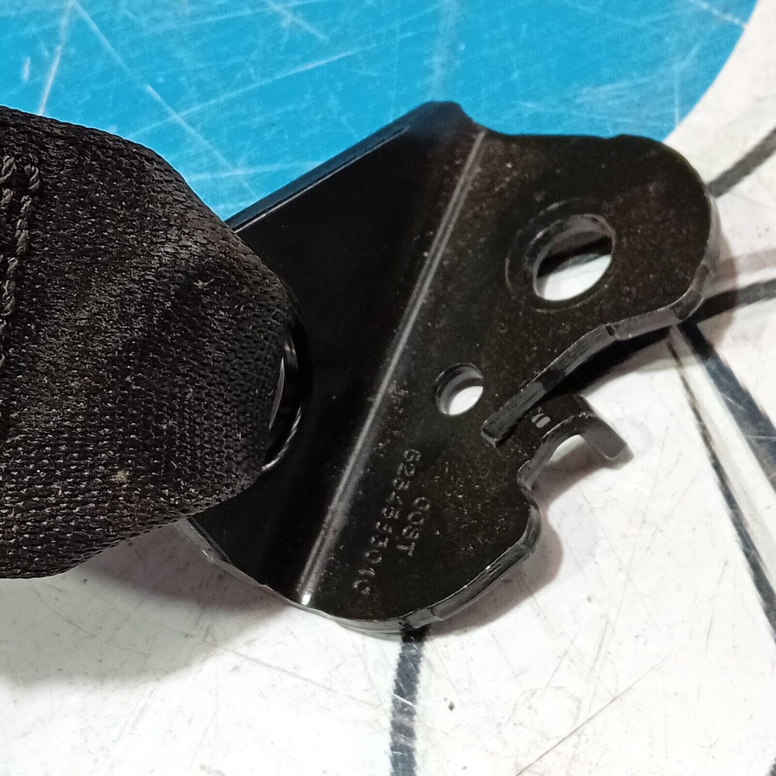 MERCEDES E CLASS W213 REAR LEFT SEAT BELT  A2138602785 2016/2021