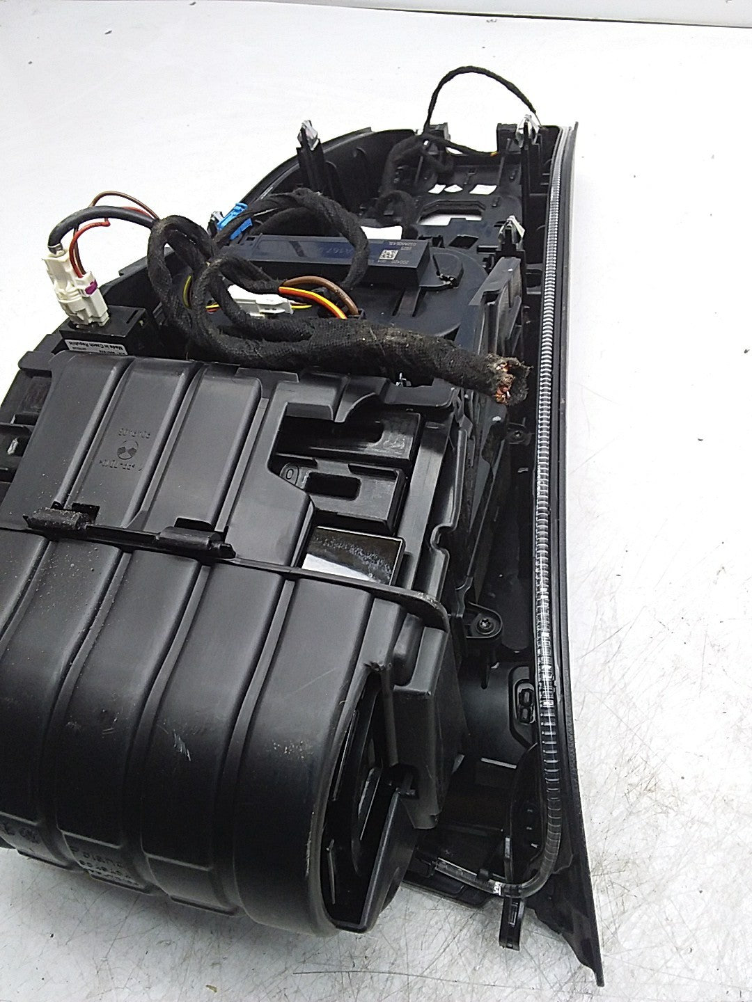 MERCEDES BENZ  A-CLASS W177  CENTRE CONSOLE A1776809101 FMR216