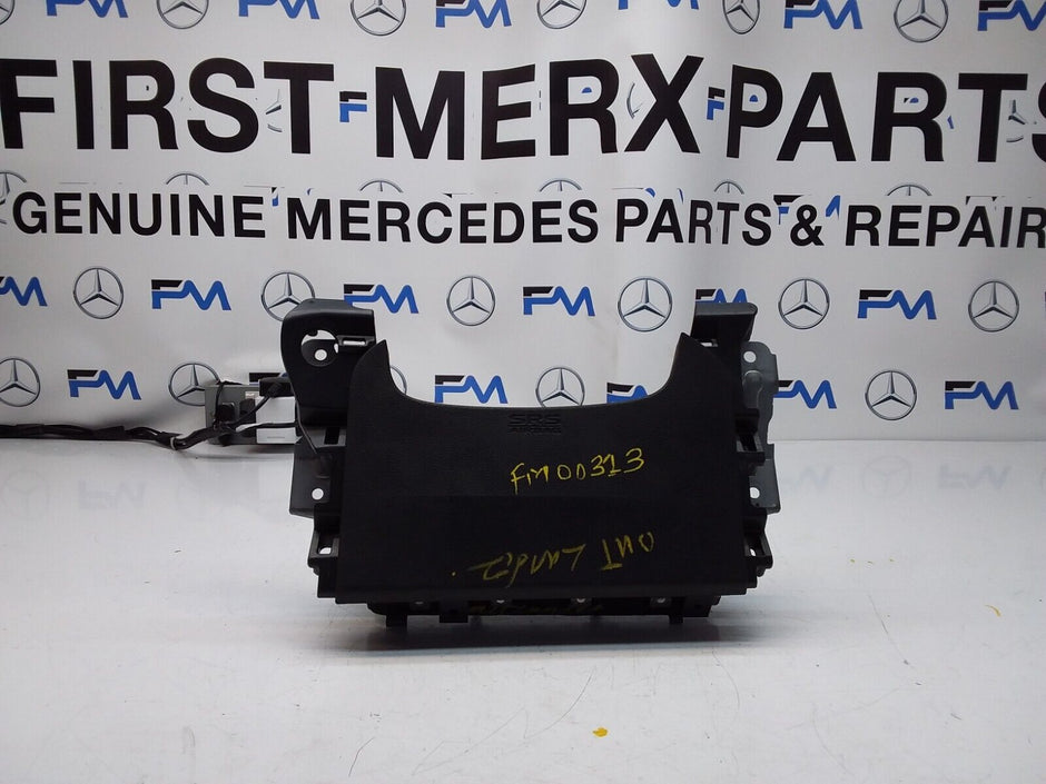 MITSUBISHI OUTLANDER MK3 KNEE AIR SRS BAG RIGHT DRIVER SIDE 7030A-31754 FM00313